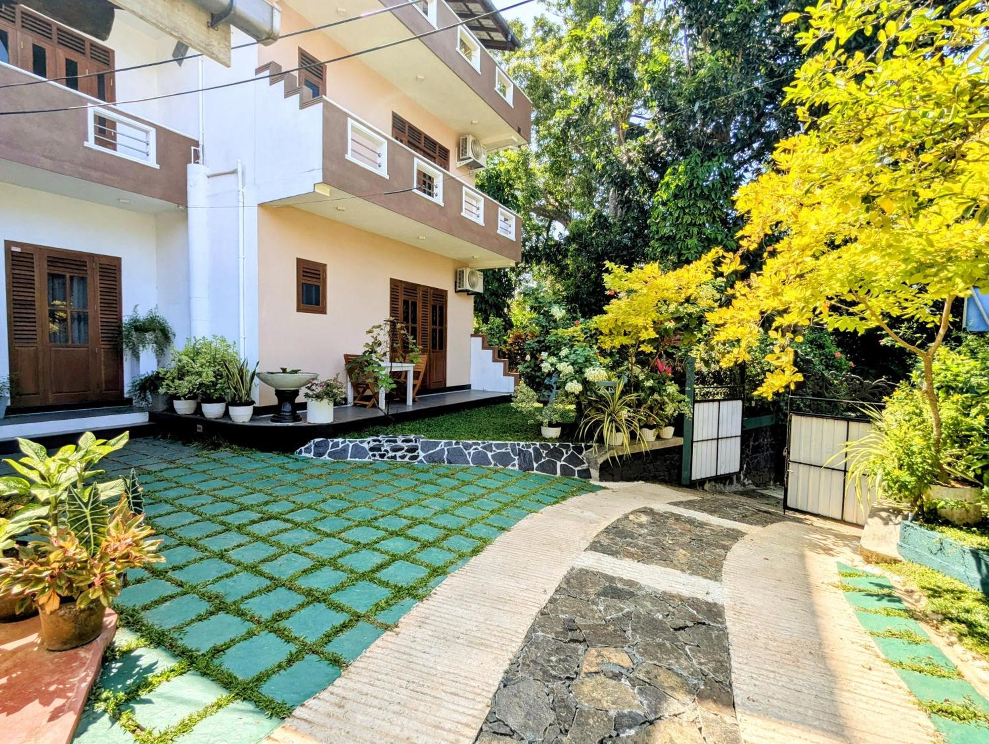 Halcyon Rest Villa Hikkaduwa Ngoại thất bức ảnh